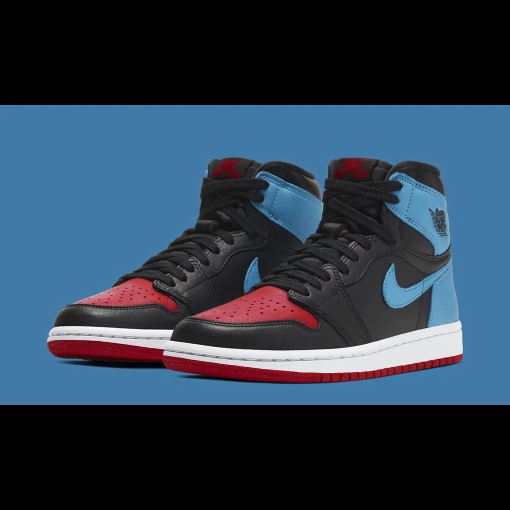 Air Jordan 1 Retro High OG "UNC to Chicago"